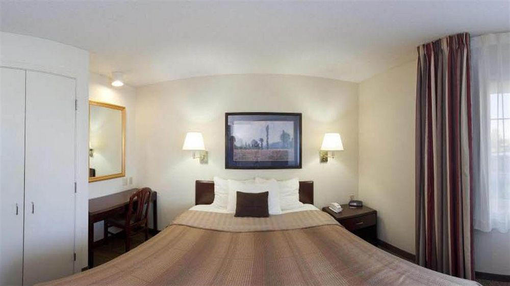 Sonesta Simply Suites Boston Burlington Exterior foto