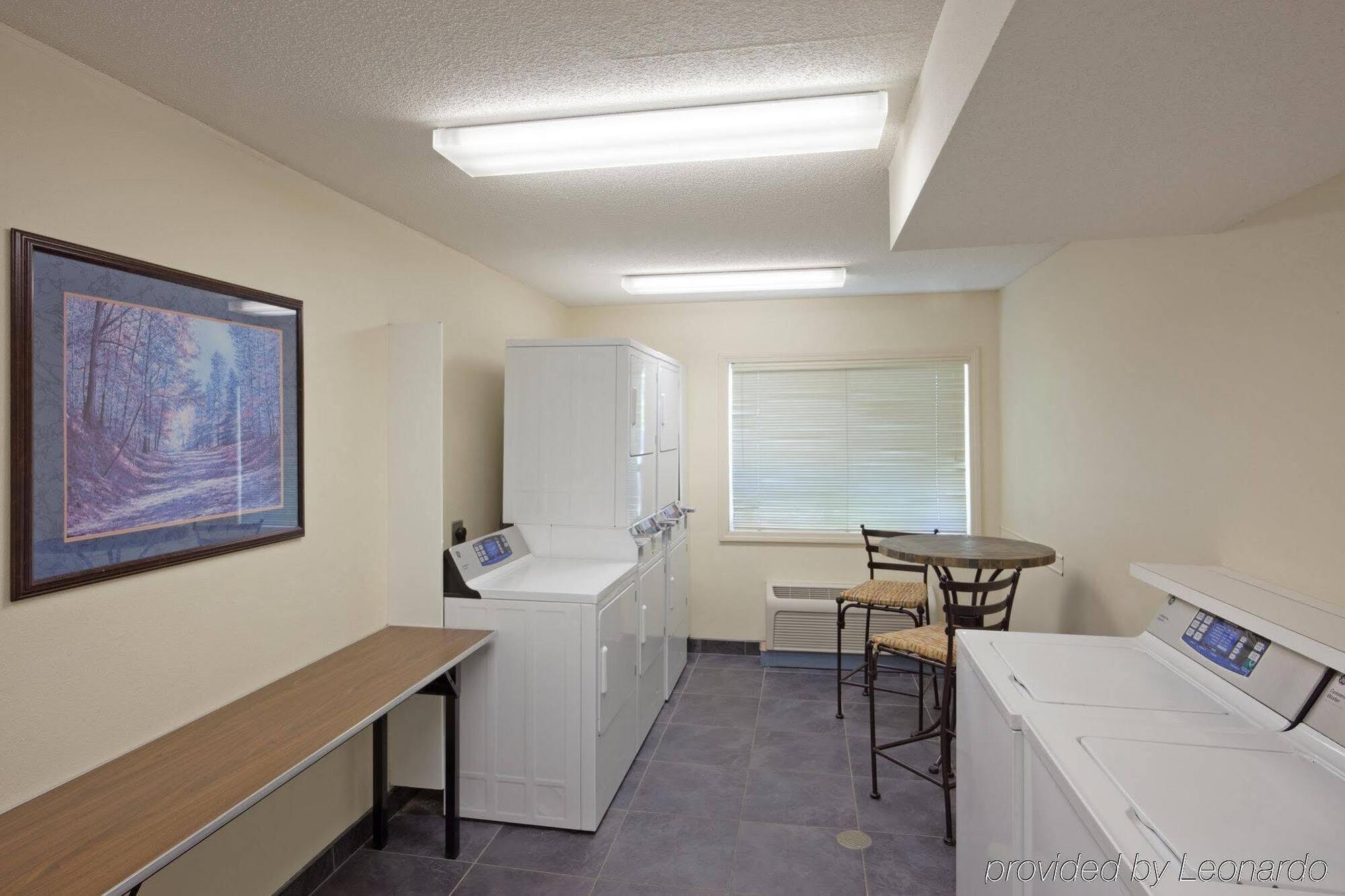 Sonesta Simply Suites Boston Burlington Exterior foto